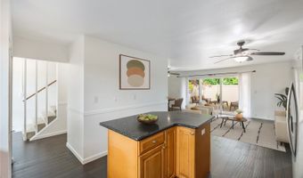 46-425 Kahuhipa St A, Kaneohe, HI 96744