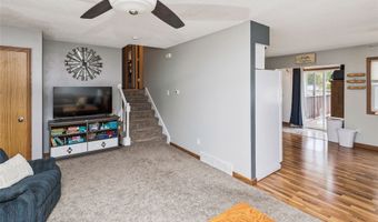 205 NE 9th St, Ankeny, IA 50021