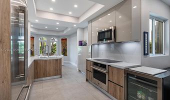 20940 NE 31st Pl, Aventura, FL 33180