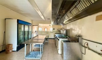 21 Fair St, Baxley, GA 31513