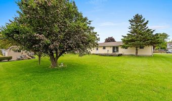 1517 Navarino St, Algoma, WI 54201