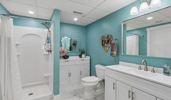 405 Plumwood Ct SW, Altoona, IA 50009