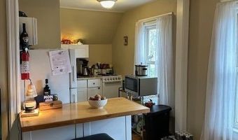 25 Bates St, Bangor, ME 04401