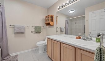 893 S Evanston Cir, Aurora, CO 80012