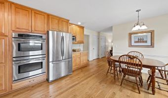 70 N FAIRFIELD Dr, Dover, DE 19901