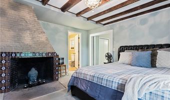 295 Main St, Cranston, RI 02921