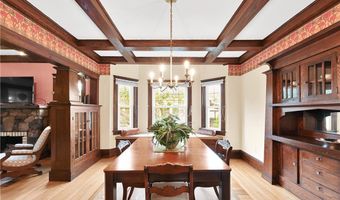 891 Park Ave, Amherst, OH 44001