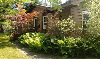 1309 Crestview Dr, Alpena, MI 49707