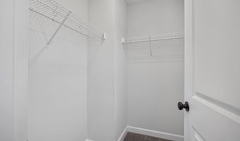 323 Queensferry Ln, Aberdeen, NC 28315