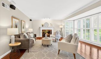 1218 Chavaniac Dr, Ballwin, MO 63011