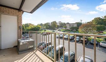 5204 NEWTON St #304, Bladensburg, MD 20710