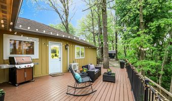 17 Point Ln, Arcadia, IN 46030