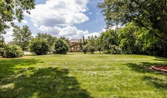 771 E Hickory Ave, Addison, IL 60101