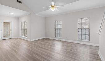 1500 BRIGHTSIDE Dr B8, Baton Rouge, LA 70820