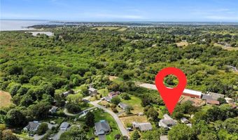 331 Third Beach Rd, Middletown, RI 02842