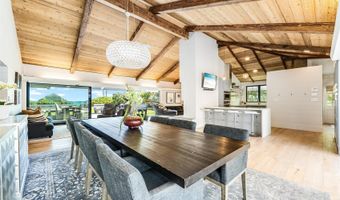 1456 Mokulua Dr, Kailua, HI 96734