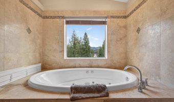 33885 N Moonbeam Ct, Bayview, ID 83803