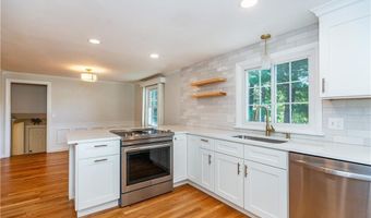 219 Brookhaven Rd, North Kingstown, RI 02852