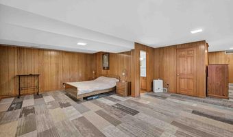 19 Sugar Maple Trl, Madison, WI 53717