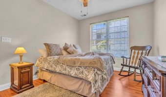 40 BUNKER HILL Dr, Allentown, NJ 08501