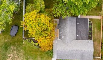 73733 Superior St, South Haven, MI 49090