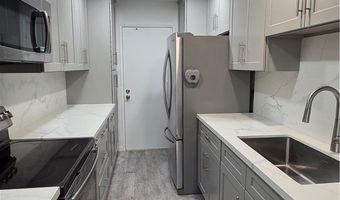 5400 Lindley Ave 105, Encino, CA 91316