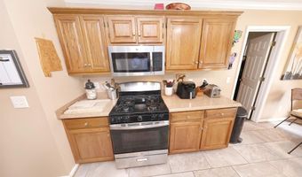 1229 BERKSHIRE Dr, Anniston, AL 36207