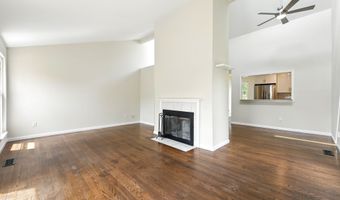 27 Pheasant Run 27, Cromwell, CT 06416