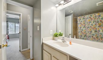 11212 CHERRY HILL Rd 302, Beltsville, MD 20705