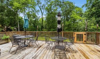 921 Carriage Way, Baton Rouge, LA 70808