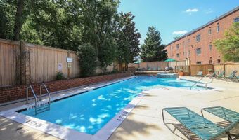 1630 W ABINGDON Dr #301, Alexandria, VA 22314