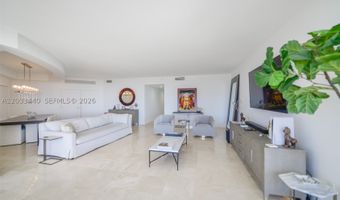 21050 Point Pl 702, Aventura, FL 33180