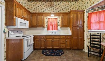 435 5TH St, Ashville, AL 35953