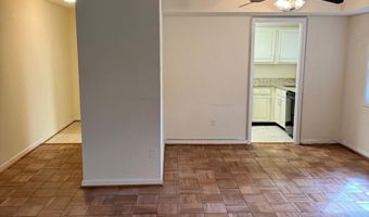 10524 WEYMOUTH St W-1, Bethesda, MD 20814