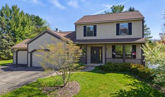 100 Rollingbrook NE, Ada, MI 49301