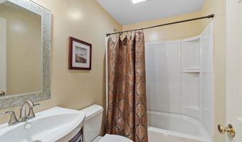 252 Sawyer Rd, Bolton, MA 01740