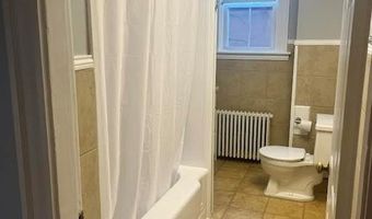 9 Sherman St 1L, Newport, RI 02840