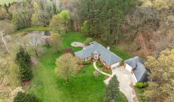 9200 Bailey Dr NE, Ada, MI 49301