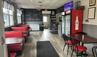 270 West St, Bolton, CT 06043