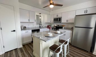 241 FLINT HILL Rd, Alburtis, PA 18011