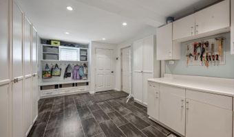 4706 JAMESTOWN Rd, Bethesda, MD 20816