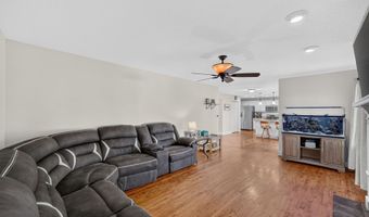3706 SW Bluegrass Cir, Ankeny, IA 50023