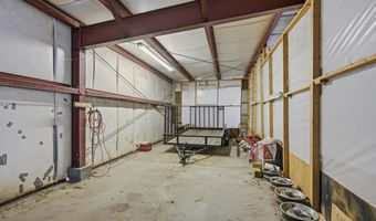 2800 Roberts Rd, Baxter Springs, KS 66713