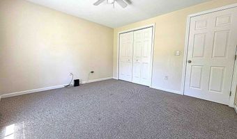 17 Winwood Dr, Barnstead, NH 03225