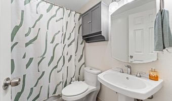 4904 SW FRANKLIN Ave 2, Beaverton, OR 97005