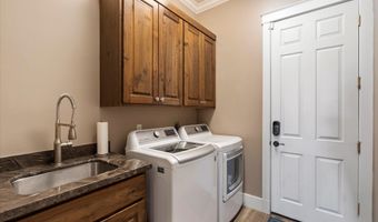37042 N TREE LINED Trl, Carefree, AZ 85377