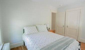 27 Princeton St, Bangor, ME 04401