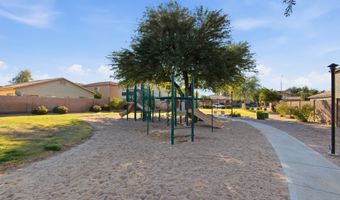 2272 E TORREY PINES Pl, Chandler, AZ 85249