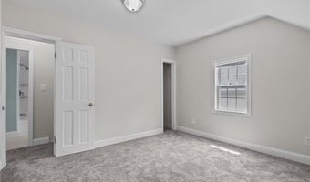 358 Pawtuxet Ave, Warwick, RI 02888