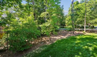 7926 BOLLING Dr, Alexandria, VA 22308